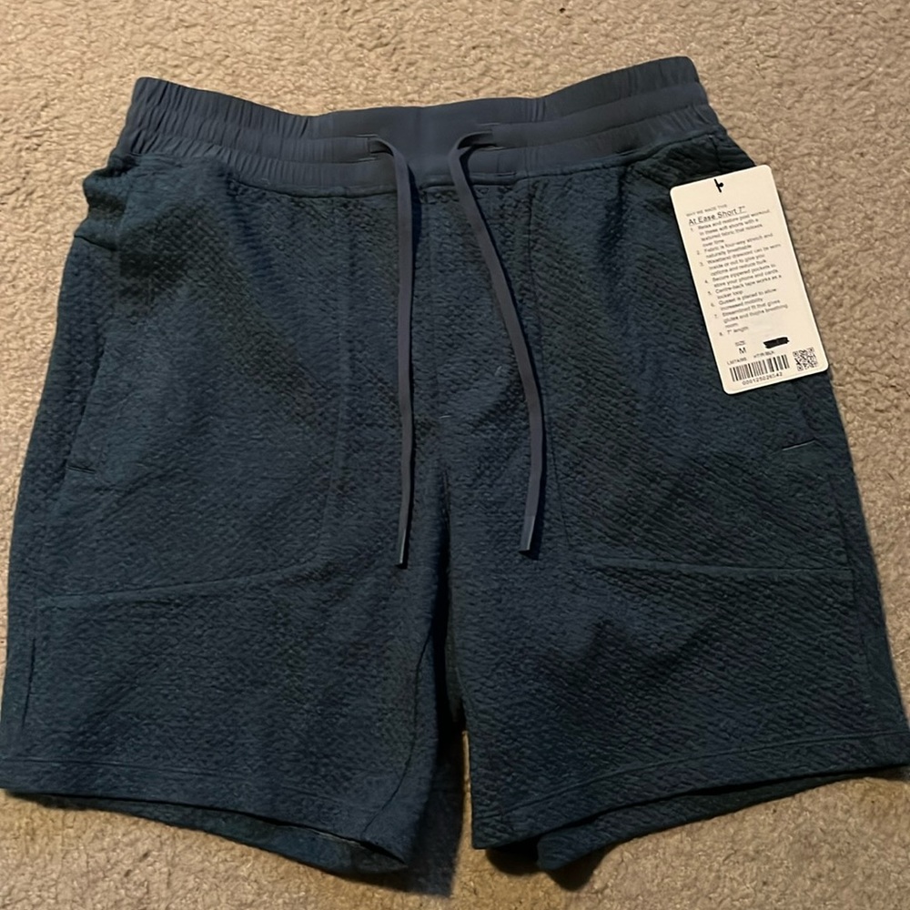 At Ease lululemon short. New with tags never worn